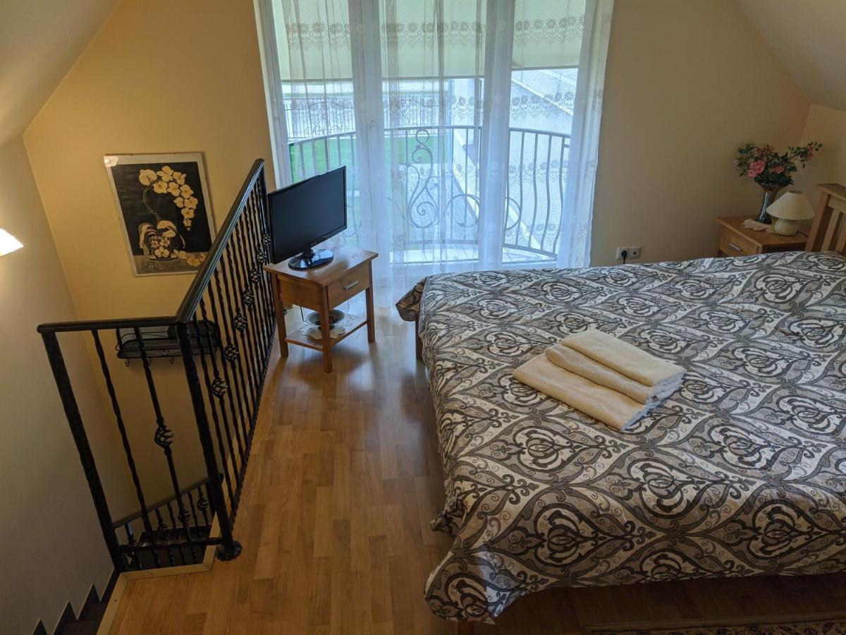 Guest House Nika - Cottages And Rooms In The Heart Of Palanga City Center Zewnętrze zdjęcie