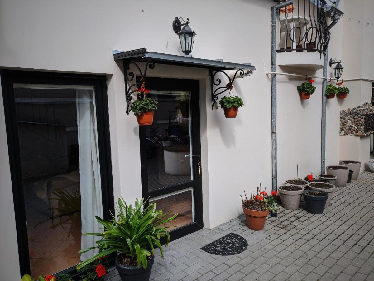 Guest House Nika - Cottages And Rooms In The Heart Of Palanga City Center Zewnętrze zdjęcie